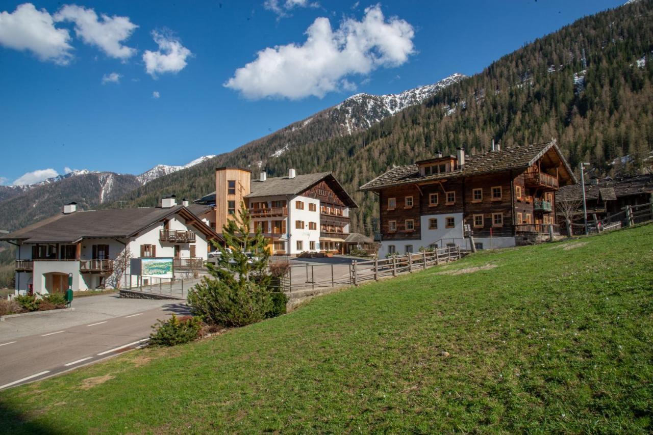 Santa Gertrude Hotel Ultnerhof מראה חיצוני תמונה