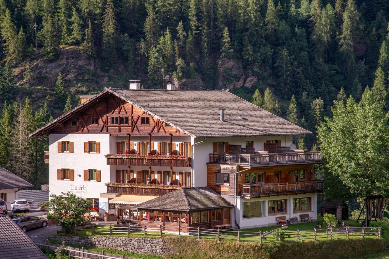 Santa Gertrude Hotel Ultnerhof מראה חיצוני תמונה