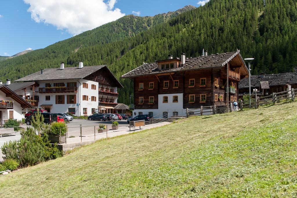 Santa Gertrude Hotel Ultnerhof מראה חיצוני תמונה