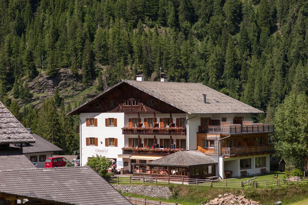 Santa Gertrude Hotel Ultnerhof מראה חיצוני תמונה
